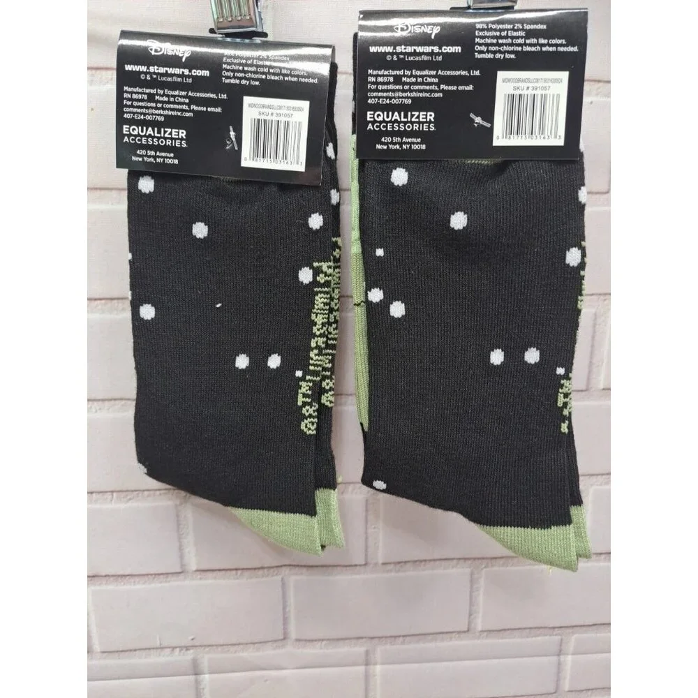 2 Pair, Disney Star Wars Grogu Baby Yoda Novelty Crew Socks 9-13, NWT